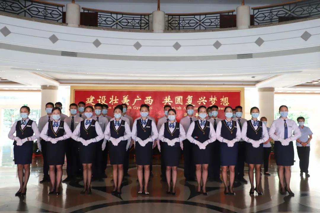 新闻中心与会务服务的融合之道 打造专业化、一体化的现代会议体验